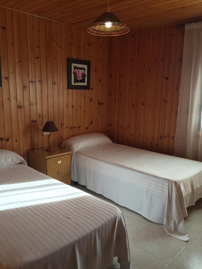 Bungalow 1 - Playa Arnela Carballo Bagian luar foto